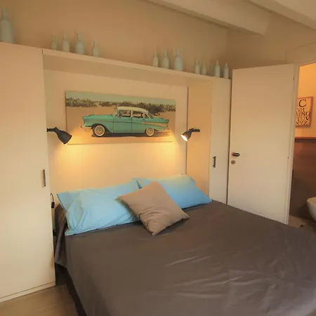 Appartement Aristoteles- Mit Blick In Naehe Des Zentrums Von By Interhome *